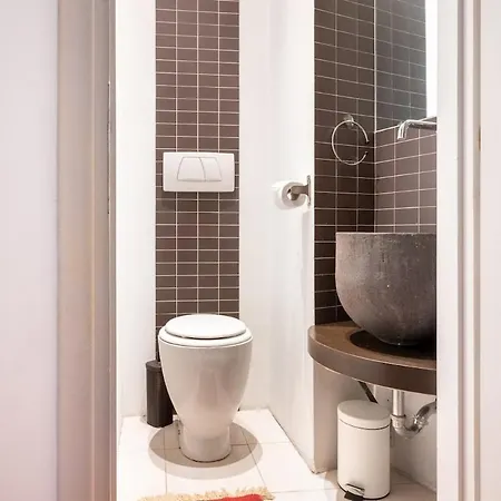 -centro-piazza Castello- Luxury For 4 With Wi-fi *