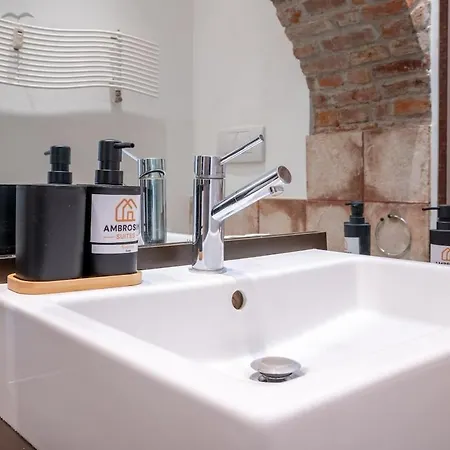Apartmán -centro-piazza Castello- Luxury For 4 With Wi-fi Turín